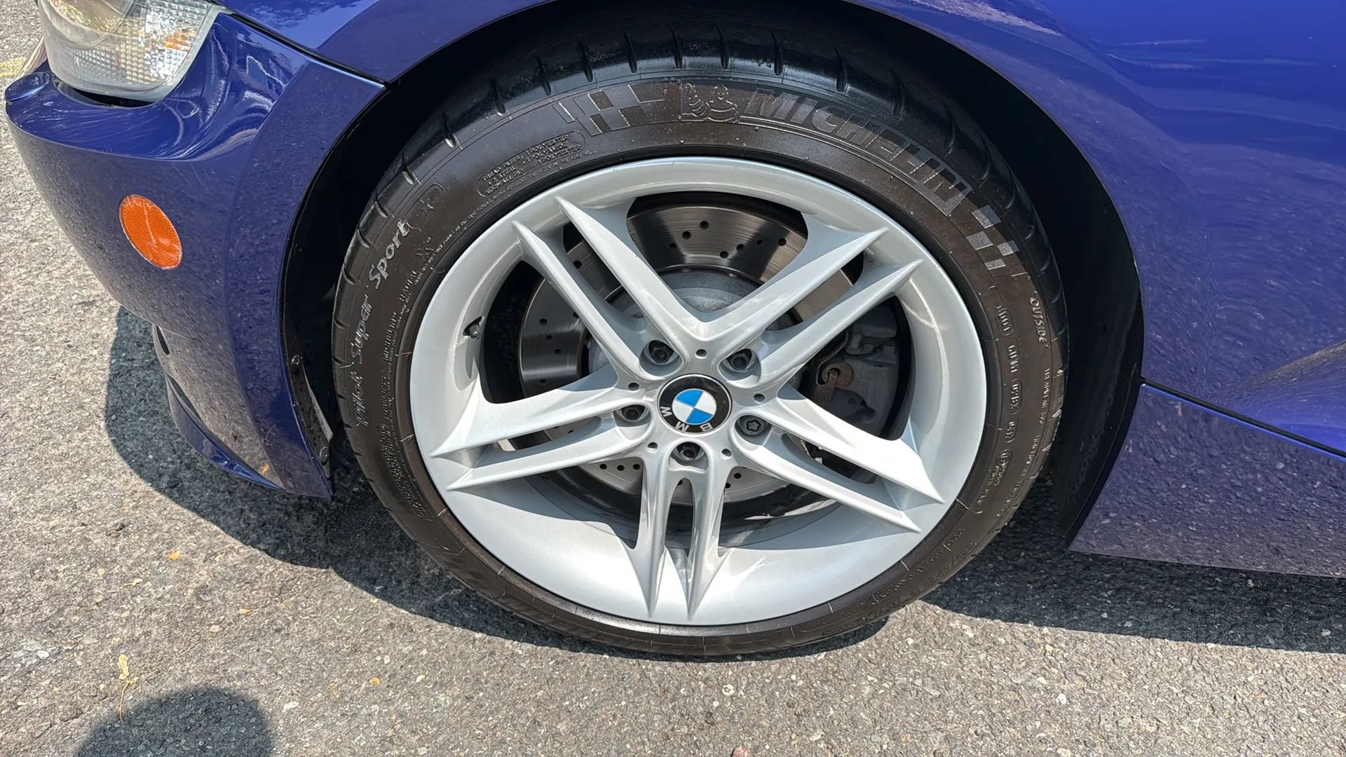 Used 2006 BMW M Roadster RWD image 9