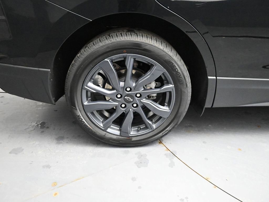 Used 2024 Chevrolet Equinox RS AWD/4WD image 17