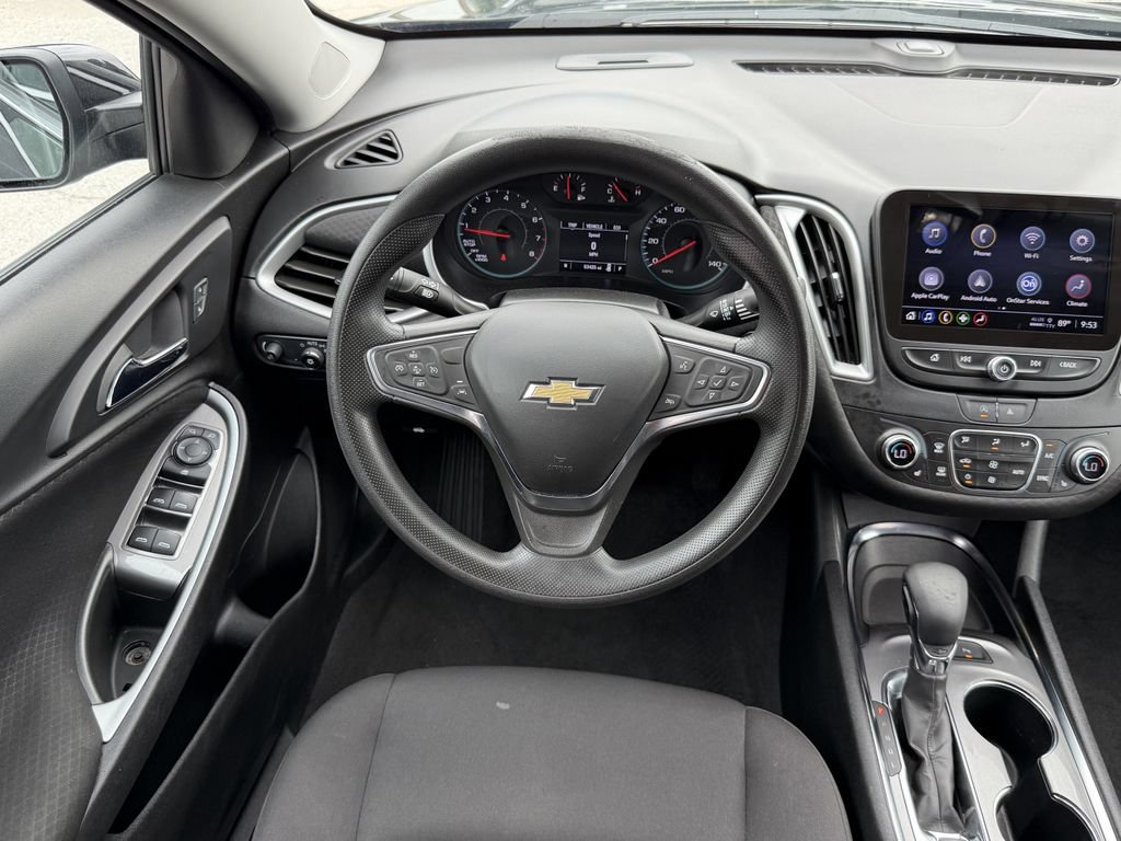 Used 2024 Chevrolet Malibu LT FWD image 13