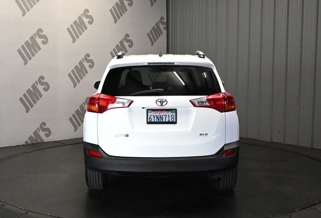 Used 2013 Toyota RAV4 XLE FWD image 6