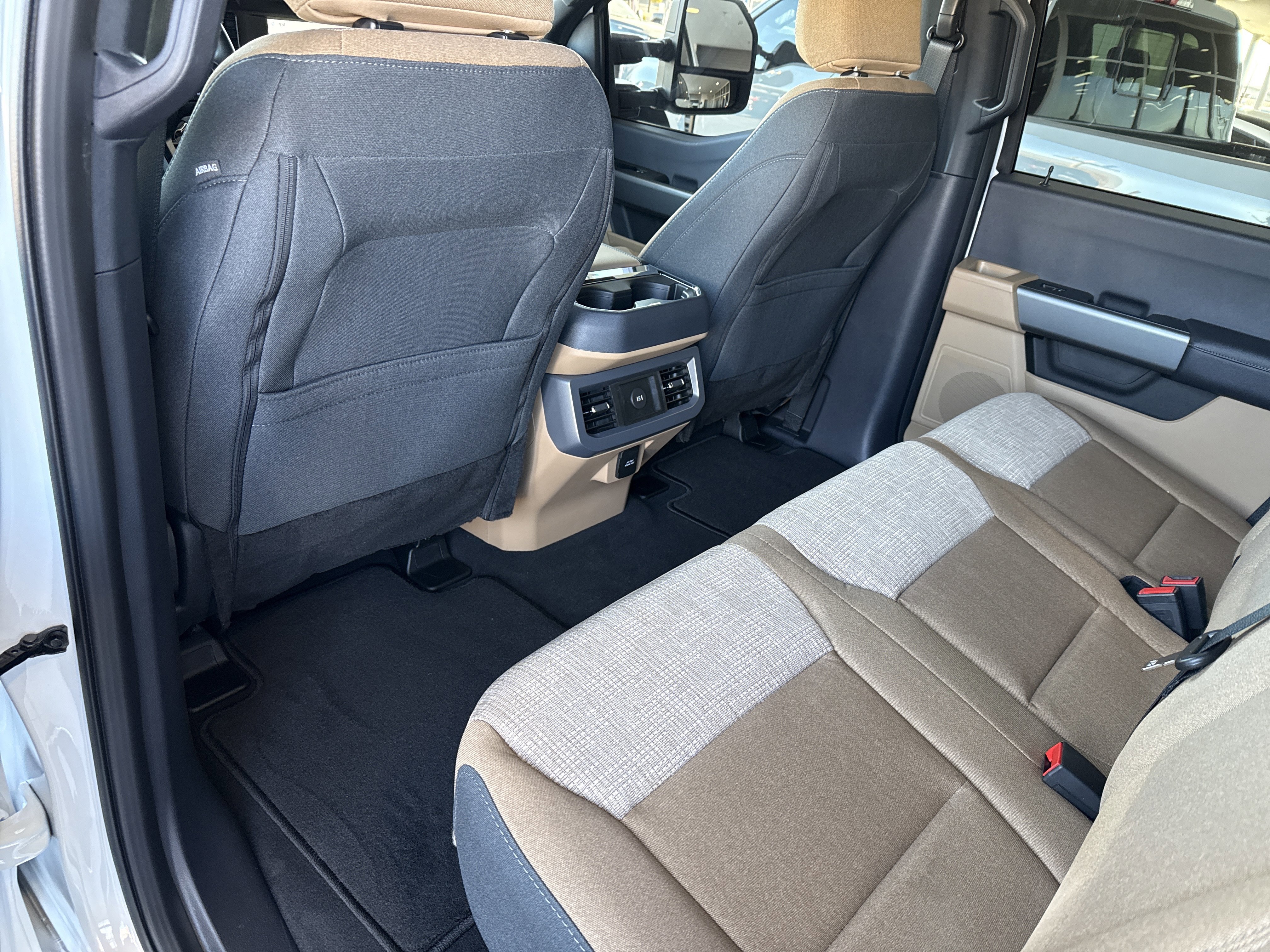 New 2026 Ford F350 XLT w/ FX4 Off-Road Package image 12