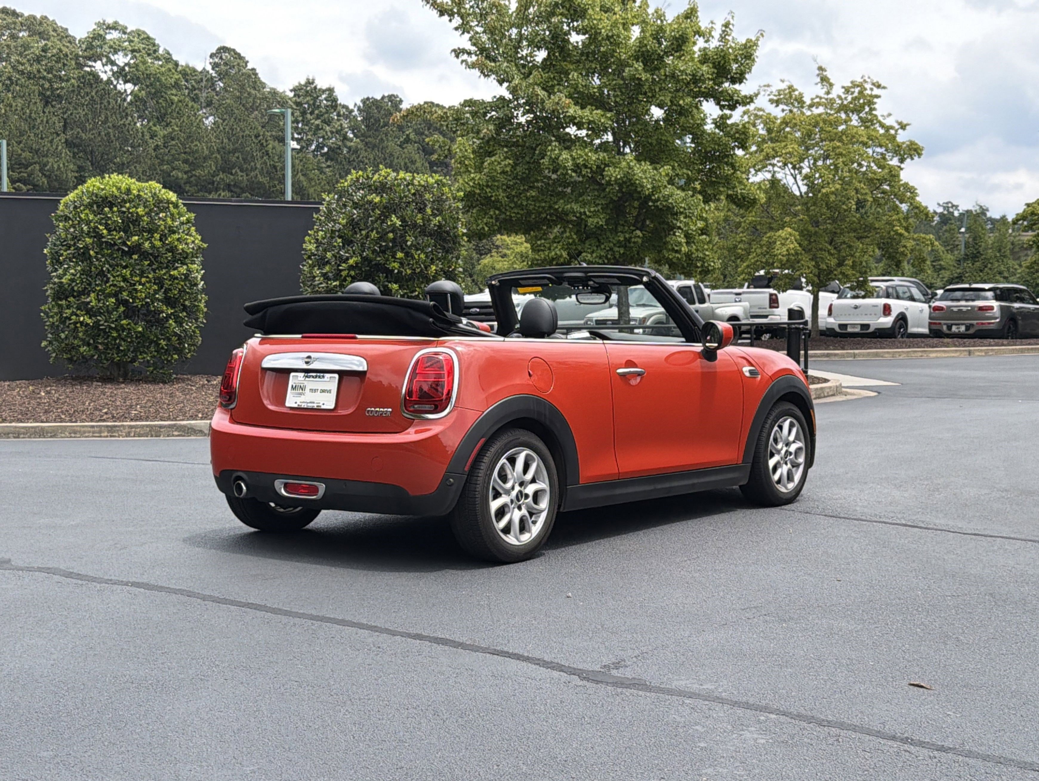 Used 2020 MINI Cooper Convertible w/ Premium Package FWD image 3