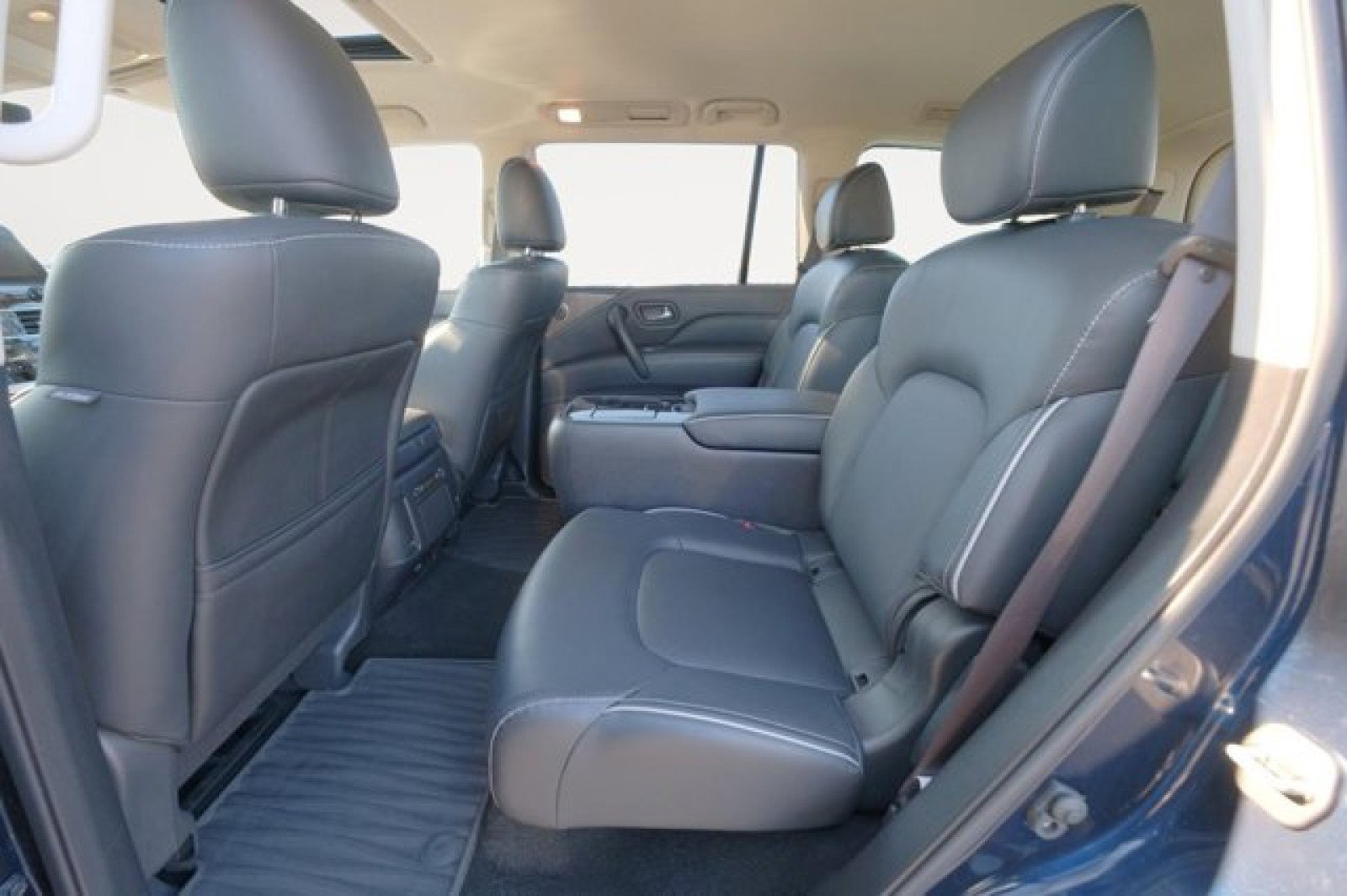 Certified 2023 INFINITI QX80 Premium Select w/ Cargo Package image 13