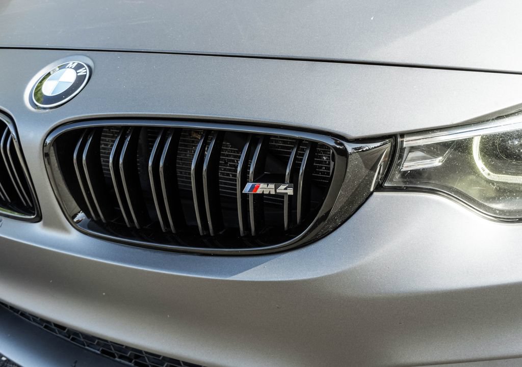 Used 2018 BMW M4 Coupe RWD image 33
