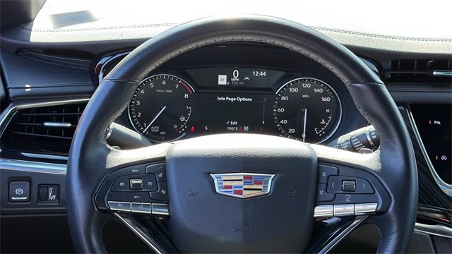 Certified 2025 Cadillac XT6 Premium Luxury image 16