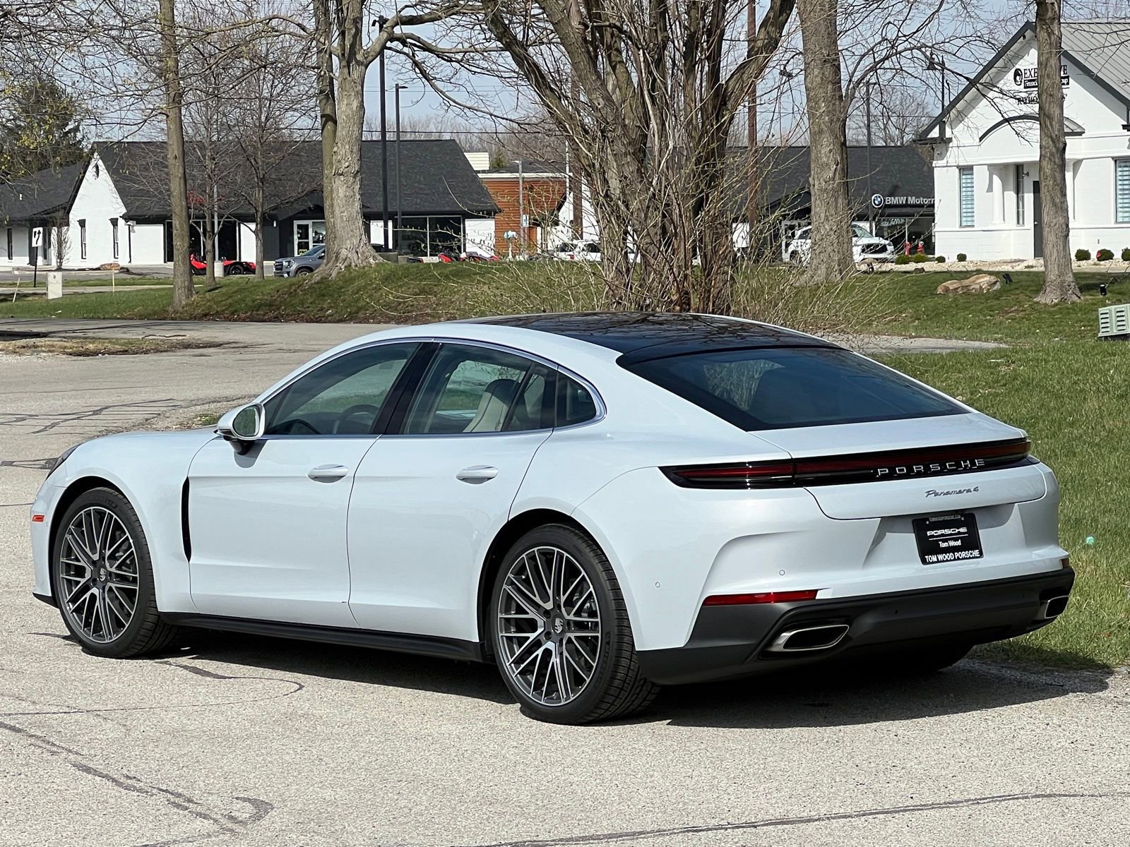New 2026 Porsche Panamera 4 image 3