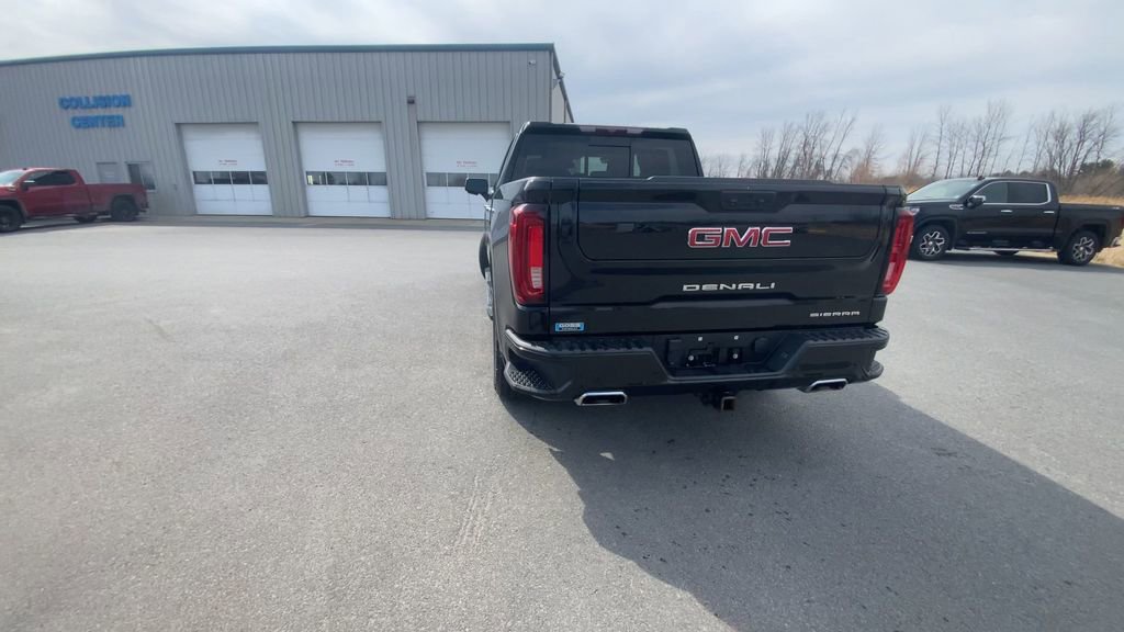 Used 2022 GMC Sierra 1500 Denali image 7