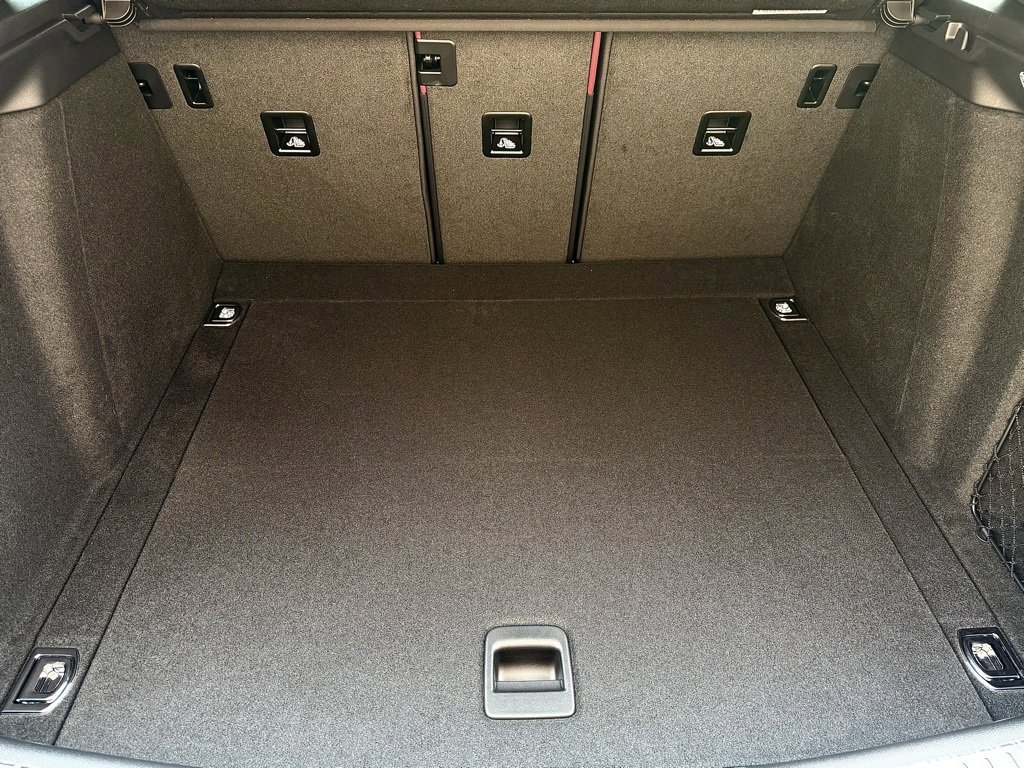 New 2026 Porsche Macan image 25