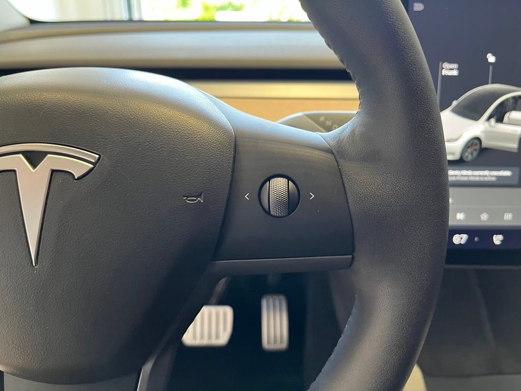 Used 2021 Tesla Model Y Performance AWD/4WD image 31