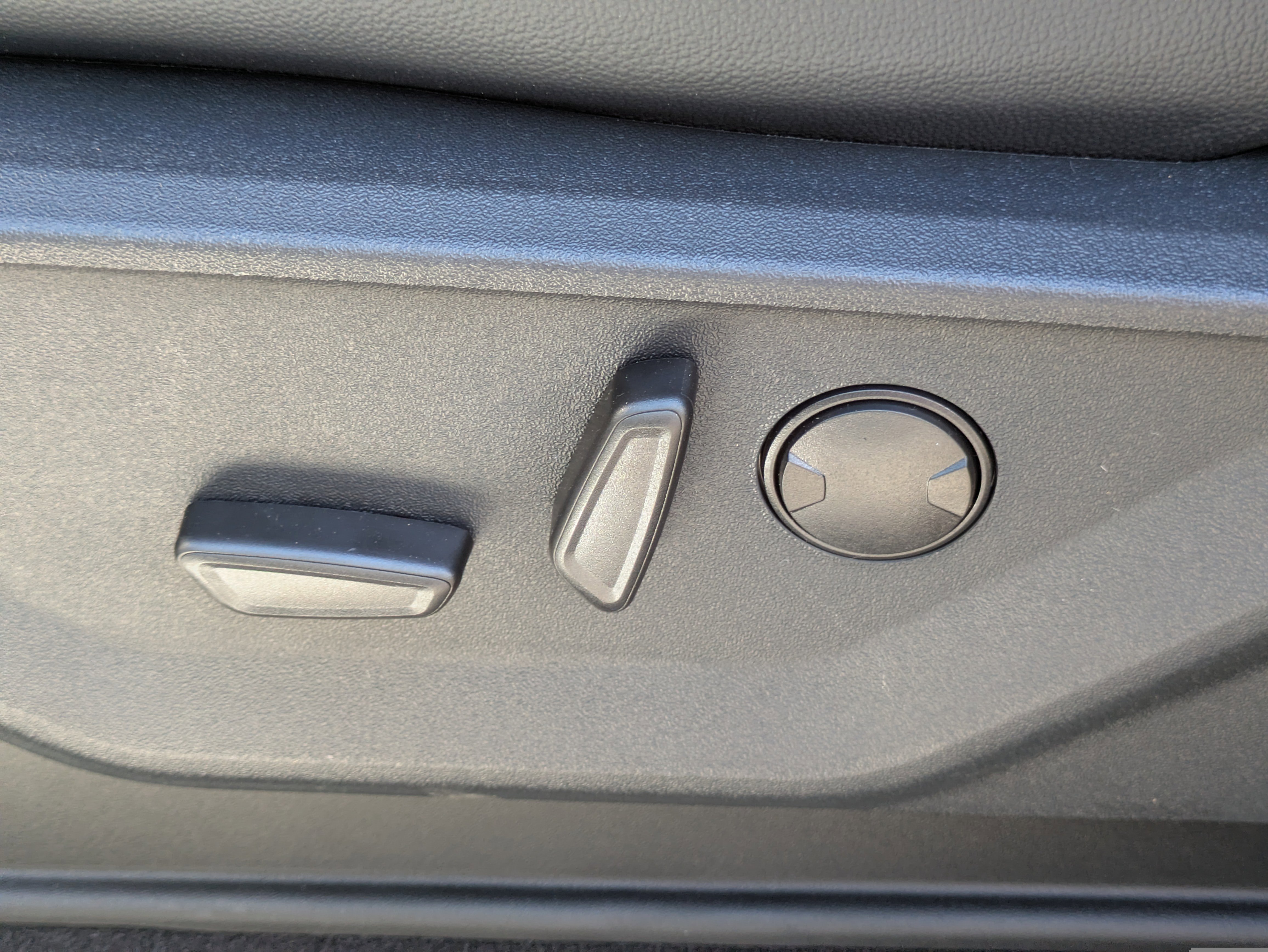 New 2025 Ford F150 Lariat w/ Equipment Group 501A Mid image 20