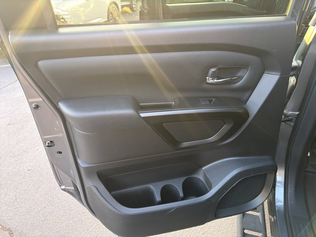 Certified 2024 Nissan Titan SV w/ SV Convenience Package image 30