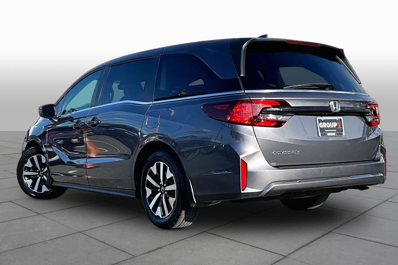 Used 2025 Honda Odyssey EX-L image 12