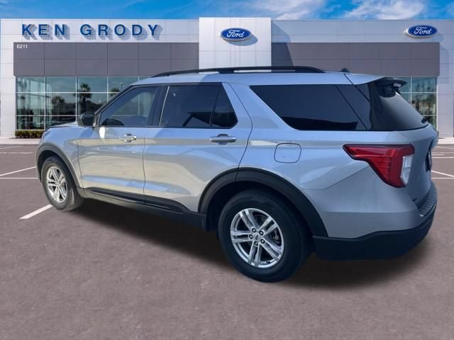 Used 2023 Ford Explorer XLT RWD image 6