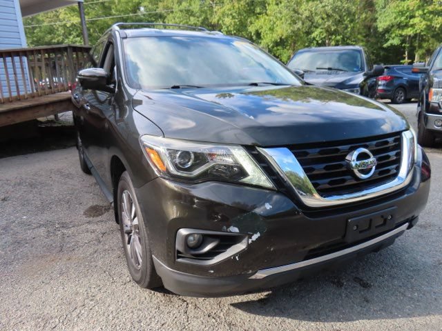 Used 2017 Nissan Pathfinder SL w/ SL Tech Package AWD/4WD image 4