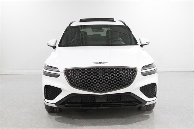 Used 2022 Genesis GV70 3.5T Sport w/ Sport Prestige Package image 2