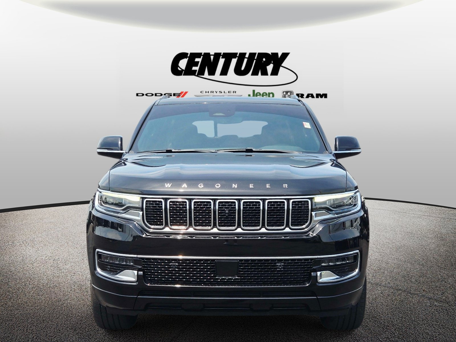 Used 2025 Jeep Wagoneer 4WD w/ Convenience Group I image 9