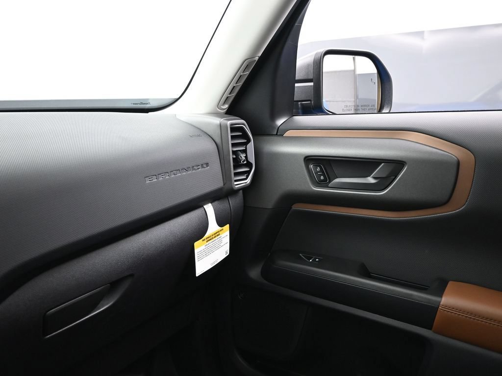 New 2025 Ford Bronco Sport Outer Banks w/ Sasquatch Outer Banks Package AWD/4WD image 11
