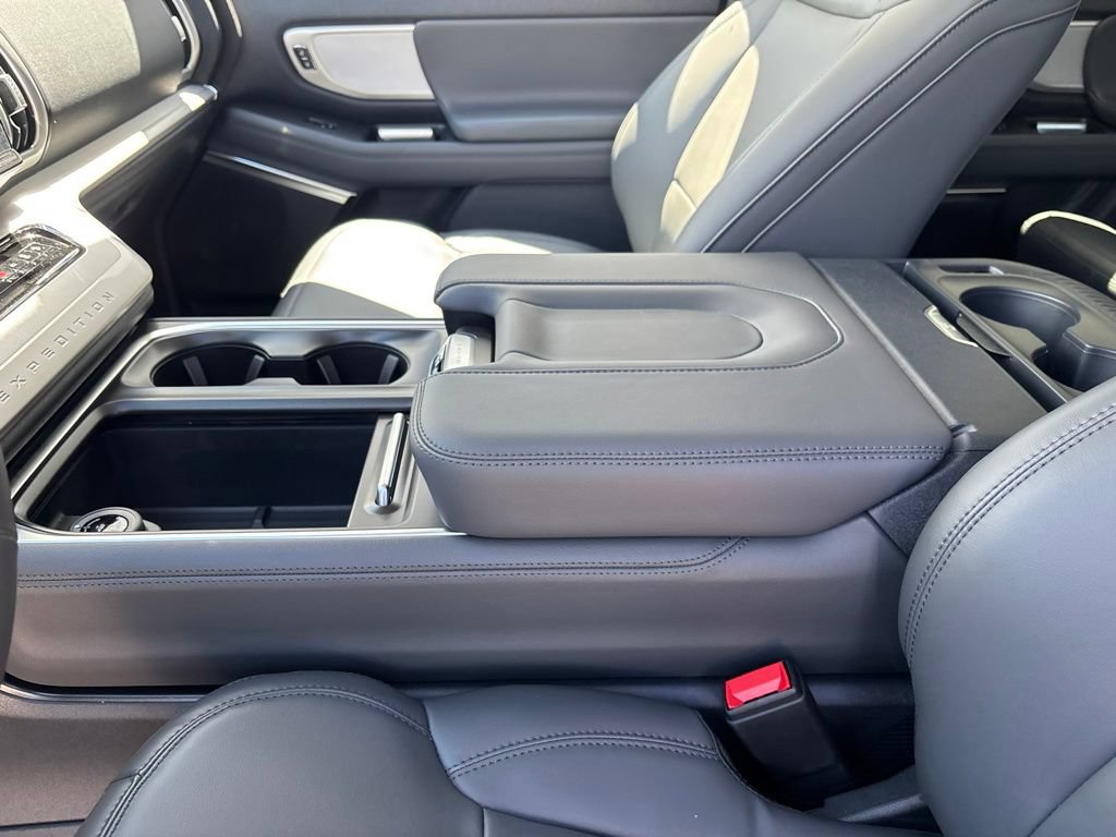 New 2026 Ford Expedition Max Active AWD/4WD image 19
