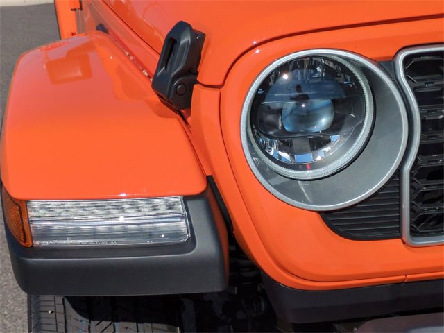 New 2025 Jeep Wrangler Sahara image 10