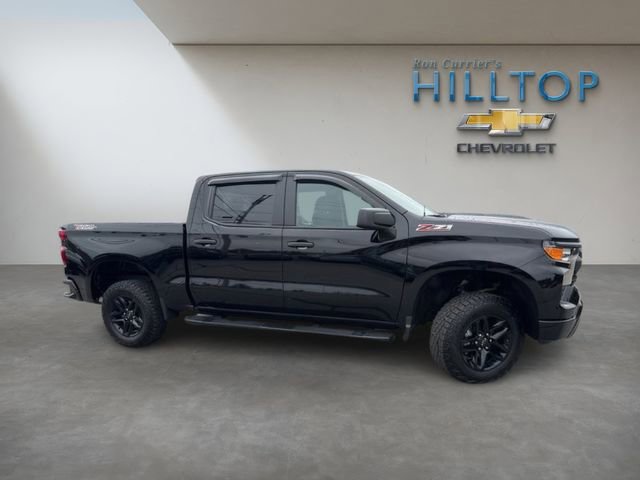 Used 2025 Chevrolet Silverado 1500 Custom Trail Boss AWD/4WD image 3