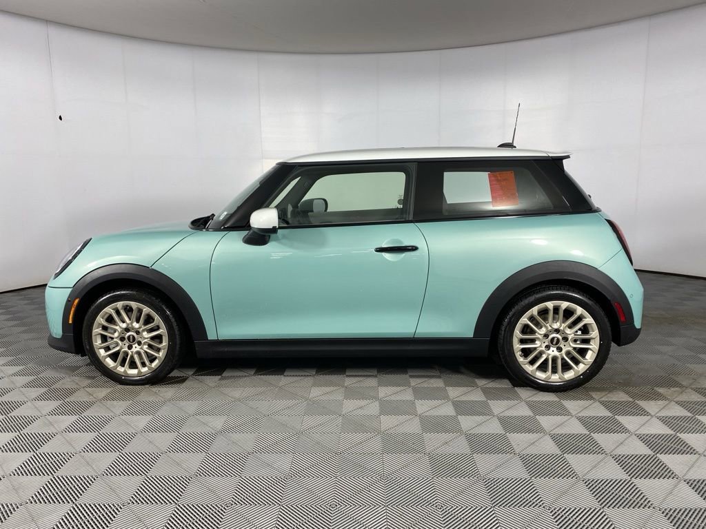 New 2026 MINI Cooper S image 4