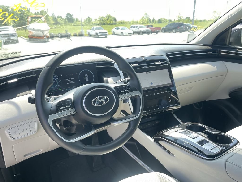 Used 2024 Hyundai Tucson Limited AWD/4WD image 19