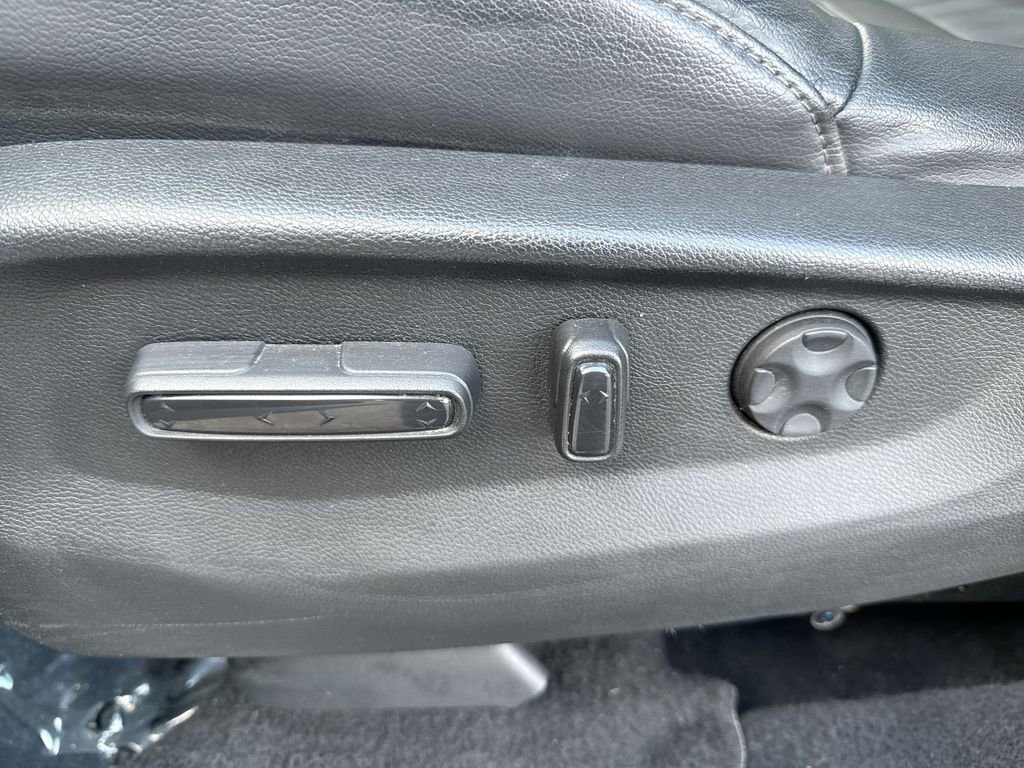 Used 2022 Honda CR-V EX-L image 6