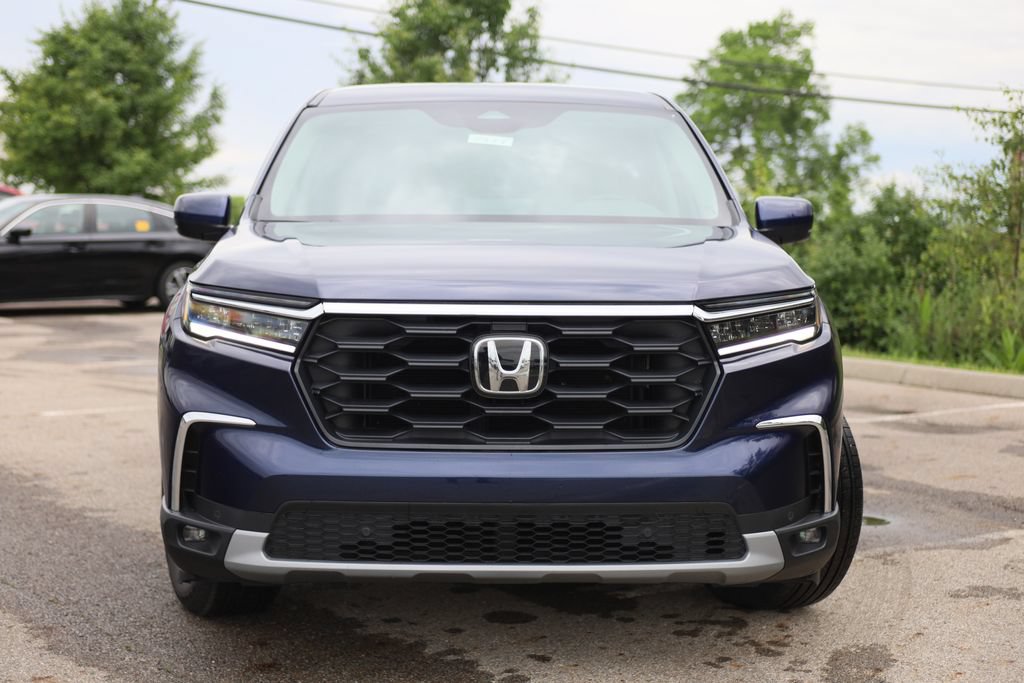 Used 2025 Honda Pilot EX-L image 2