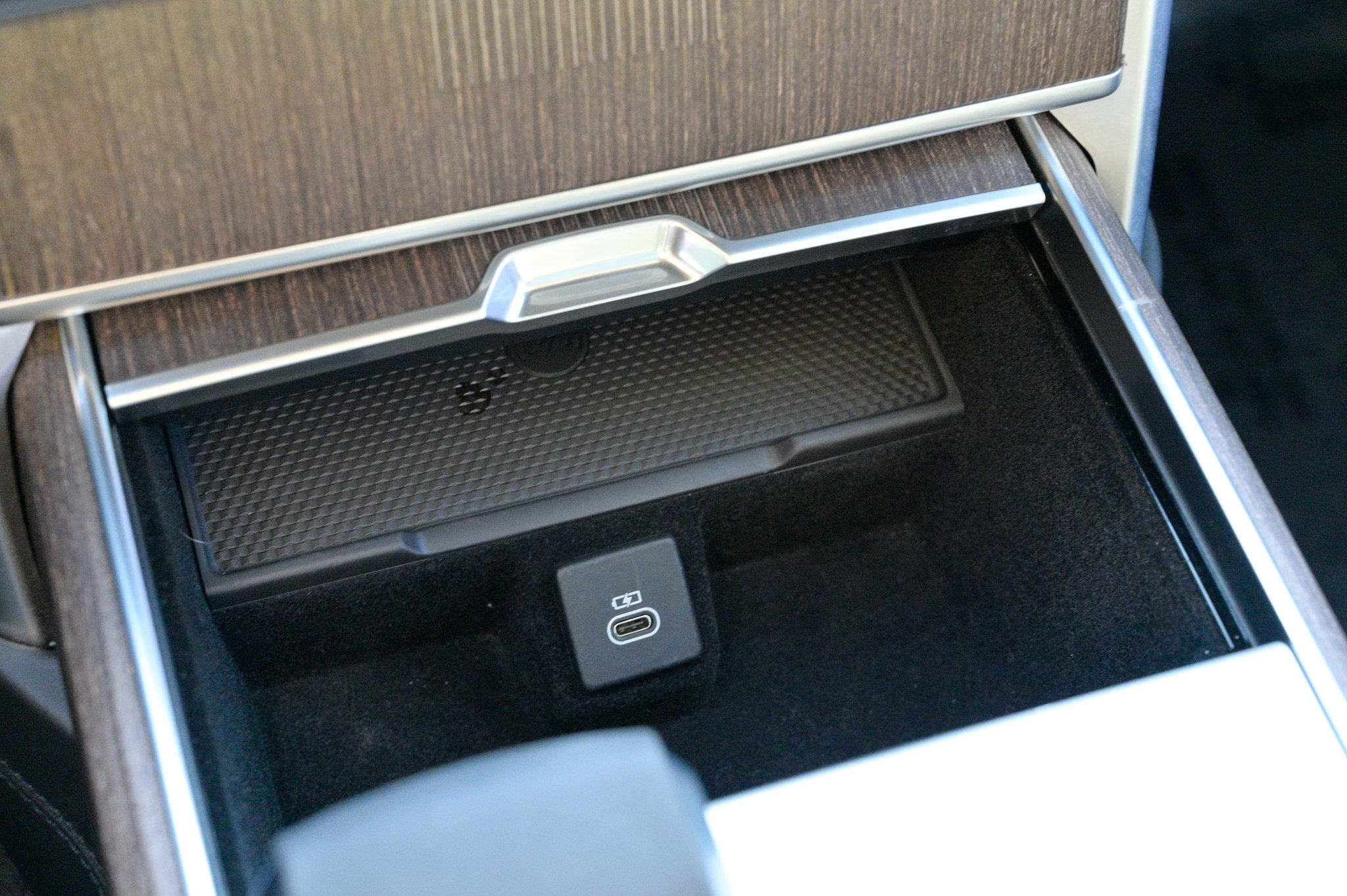 Used 2025 Land Rover Range Rover Long Wheelbase Autobiography image 28