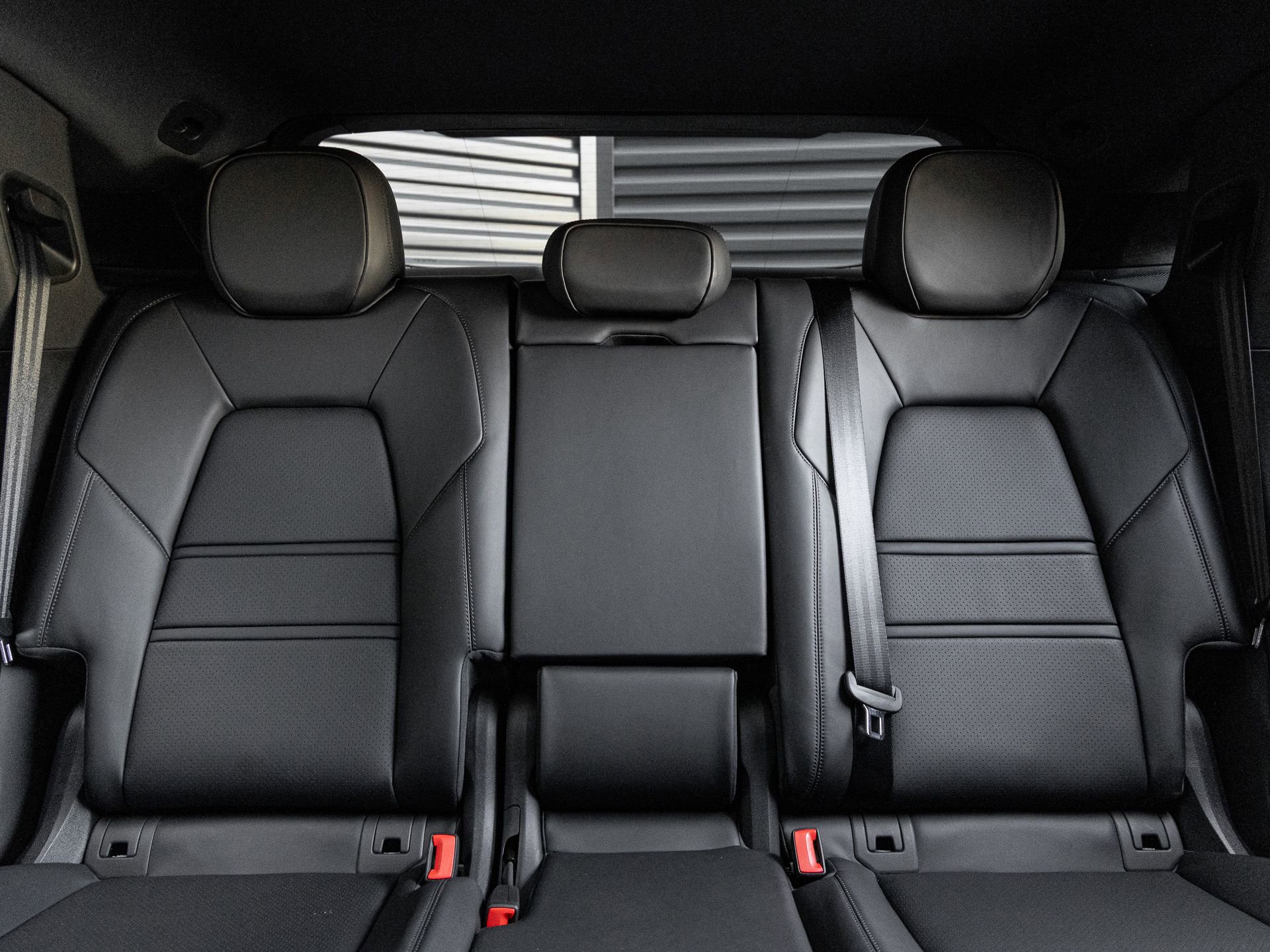 New 2026 Porsche Cayenne S image 27