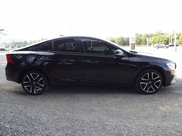 Used 2017 Volvo S60 T5 Dynamic w/ Vision Package AWD/4WD image 5