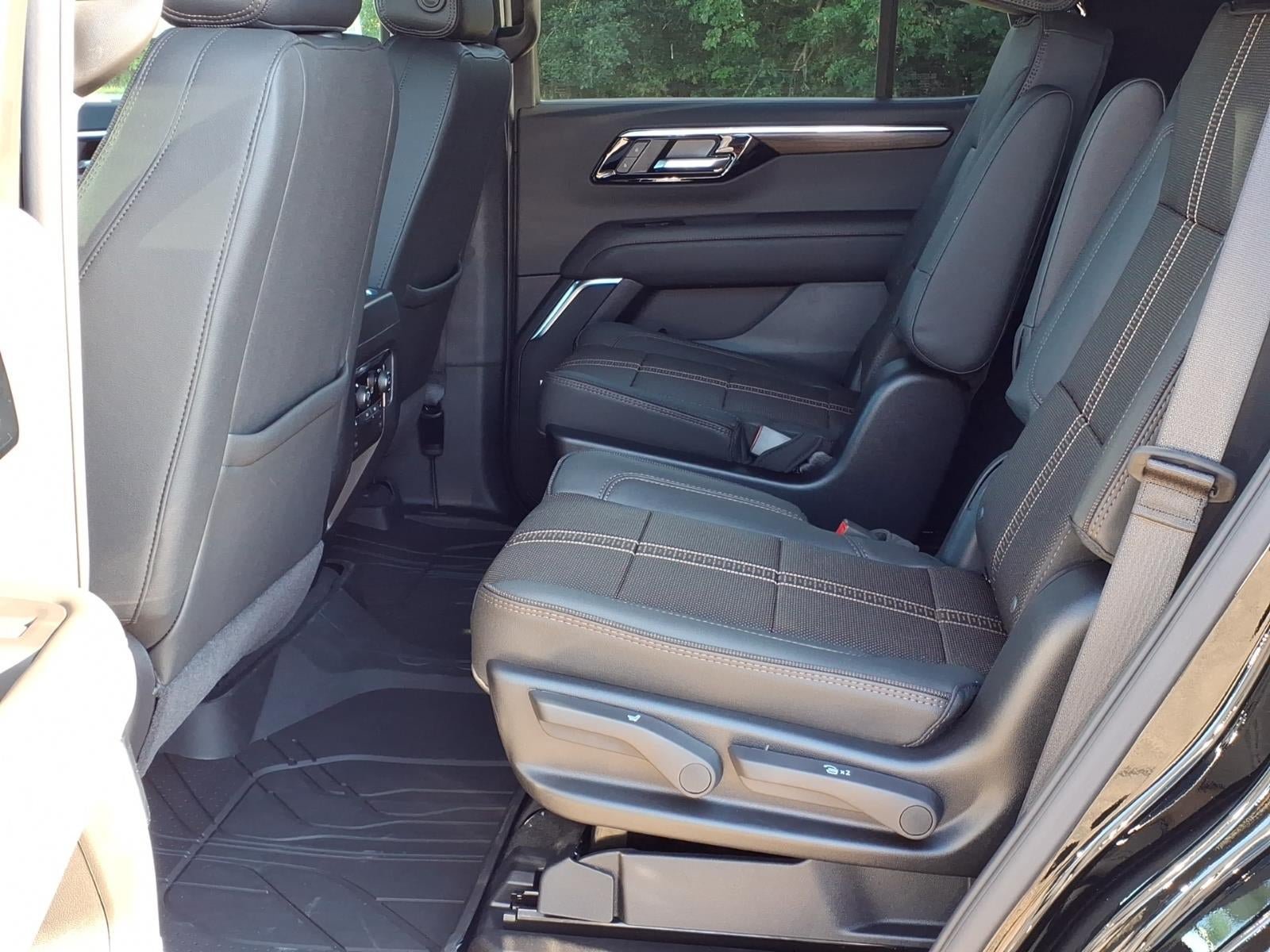 New 2026 Chevrolet Tahoe High Country w/ Sun And Tow Package AWD/4WD image 13