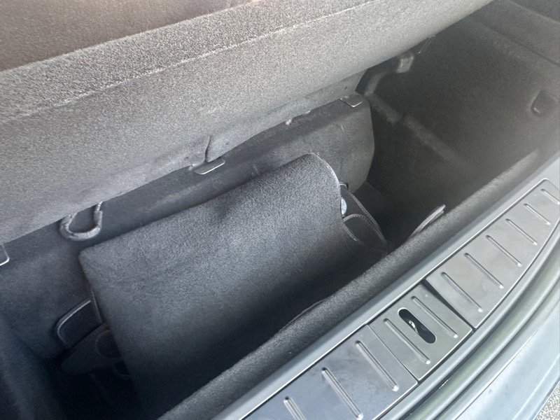 Used 2022 Tesla Model X image 72