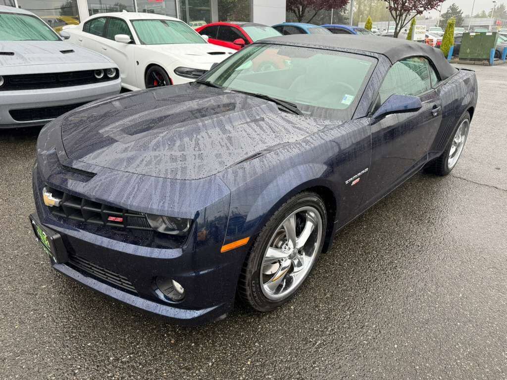 Used 2011 Chevrolet Camaro SS w/ RS Package RWD image 2