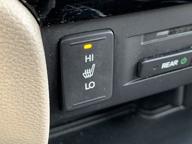 Used 2017 Honda Pilot Touring image 28