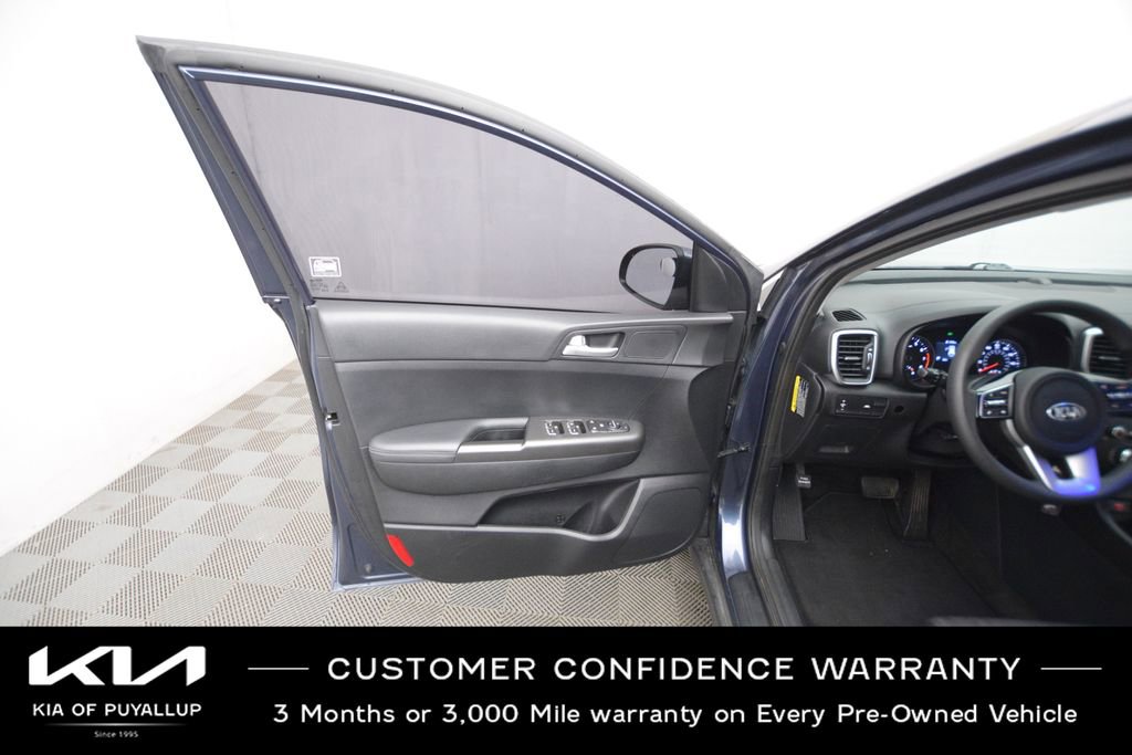 Used 2020 Kia Sportage LX image 9