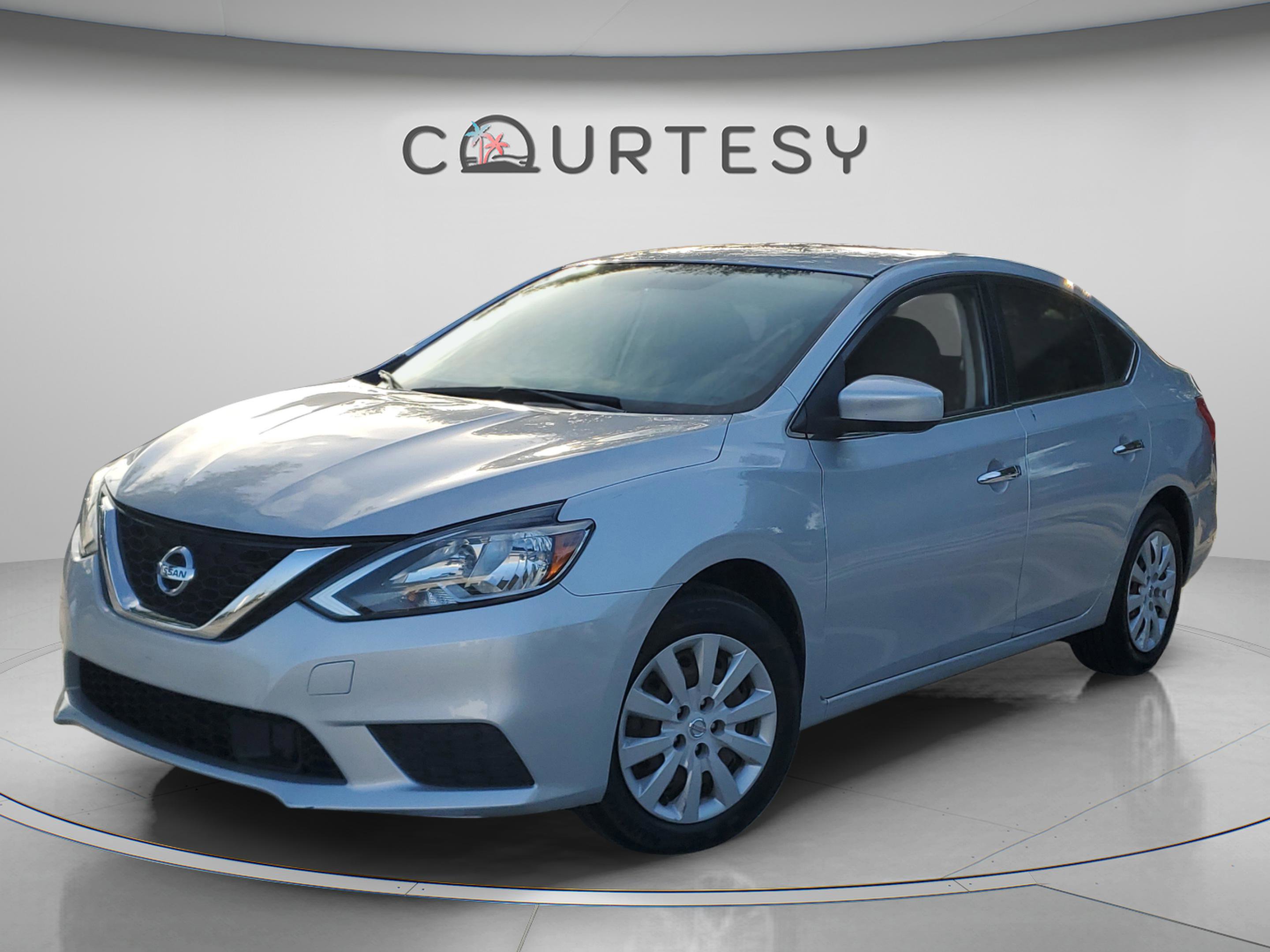 Used 2018 Nissan Sentra S image 1