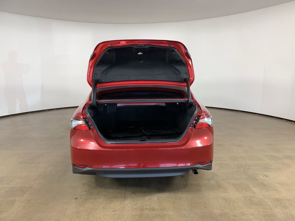 Used 2023 Toyota Camry LE image 12