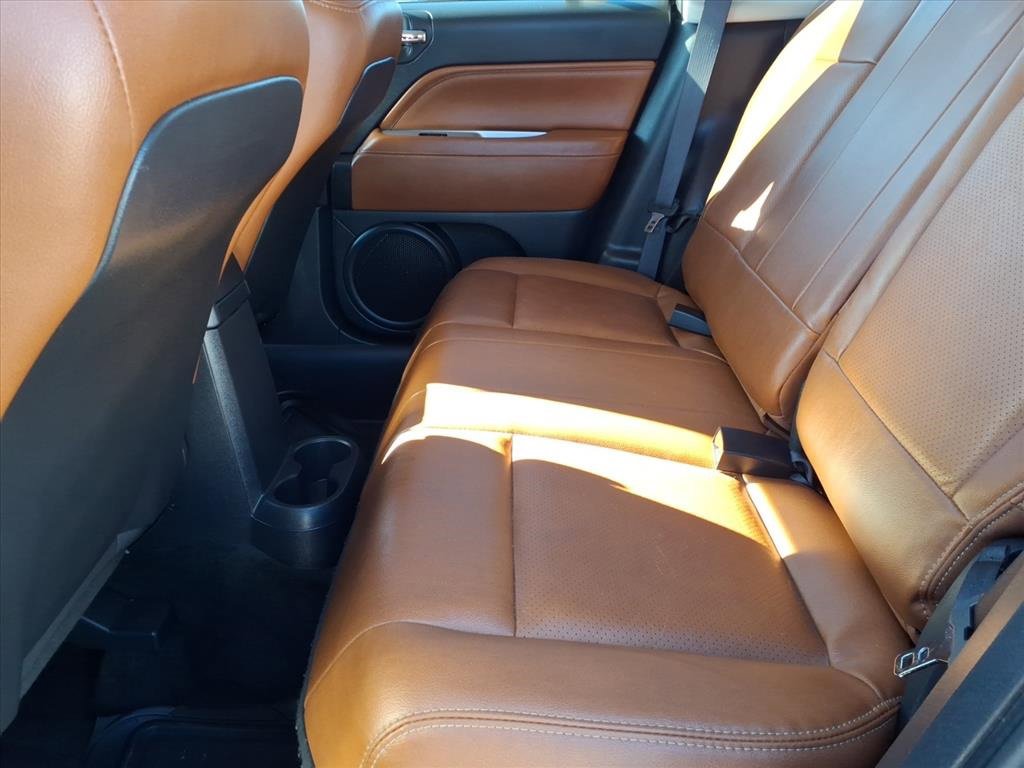 Used 2016 Jeep Compass High Altitude image 15