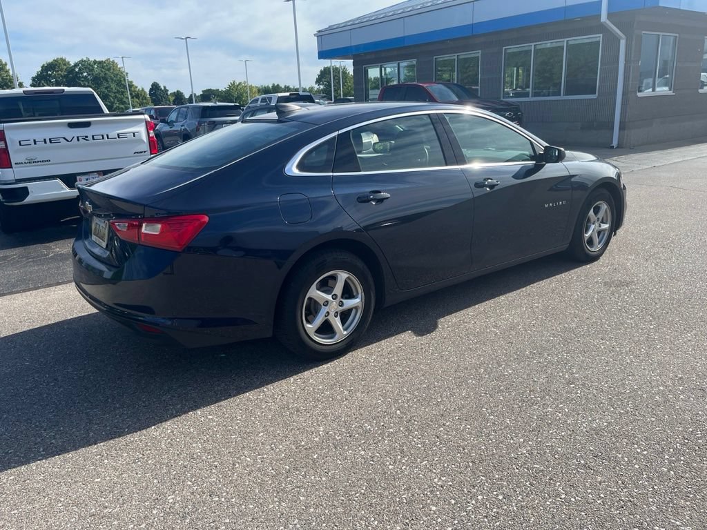 Used 2018 Chevrolet Malibu LS FWD image 9