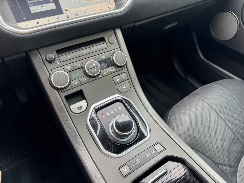 Used 2018 Land Rover Range Rover Evoque SE Premium AWD/4WD image 17