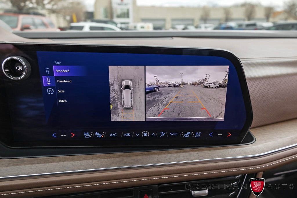 Used 2025 Chevrolet Suburban High Country w/ Sun And Tow Package image 31