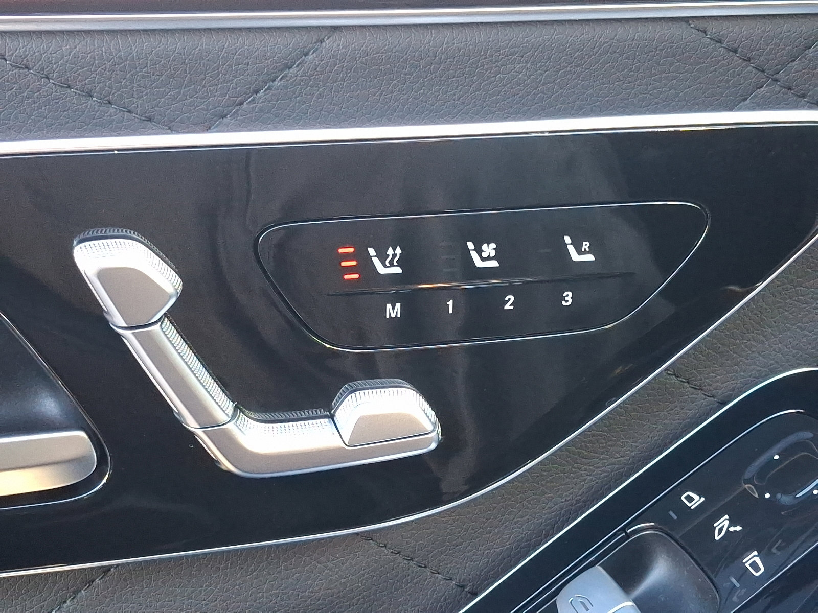 Certified 2024 Mercedes-Benz S 580 4MATIC Sedan image 24