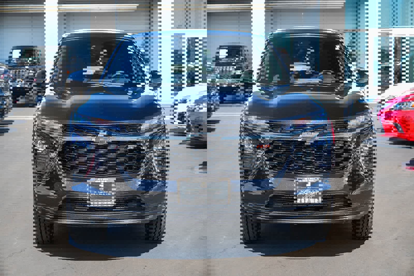 Used 2024 Chevrolet Trax RS image 2