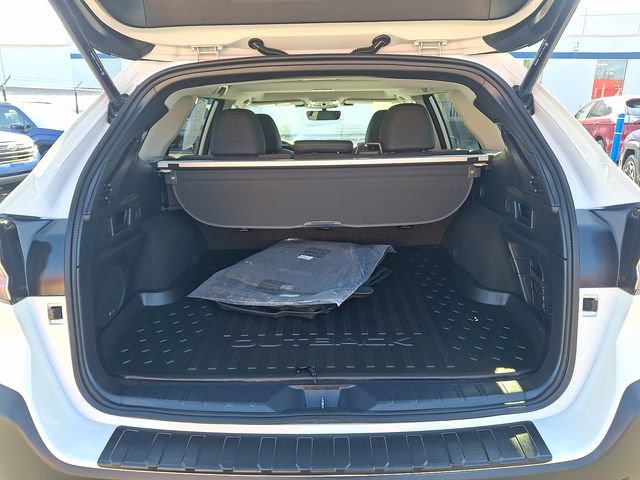 Certified 2025 Subaru Outback Onyx Edition XT AWD/4WD image 30