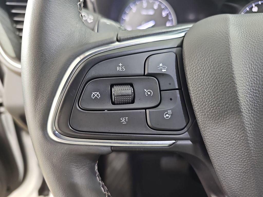 Certified 2023 Buick Envision Essence image 22