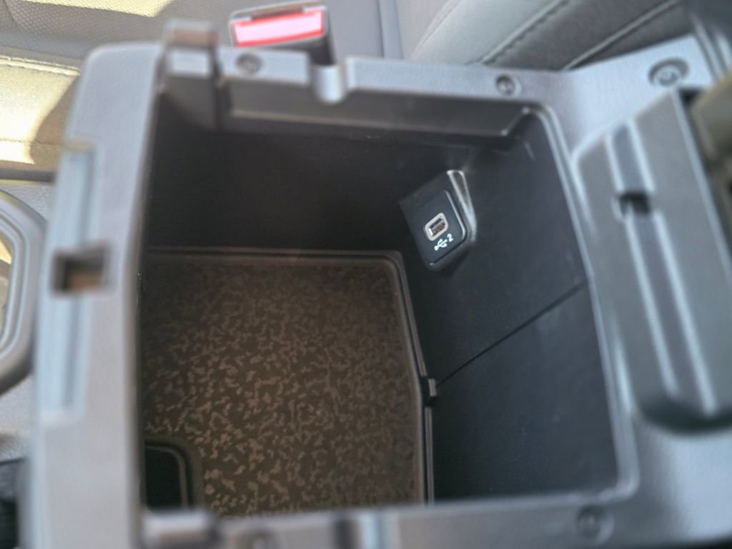 Used 2023 Jeep Wrangler Unlimited image 31