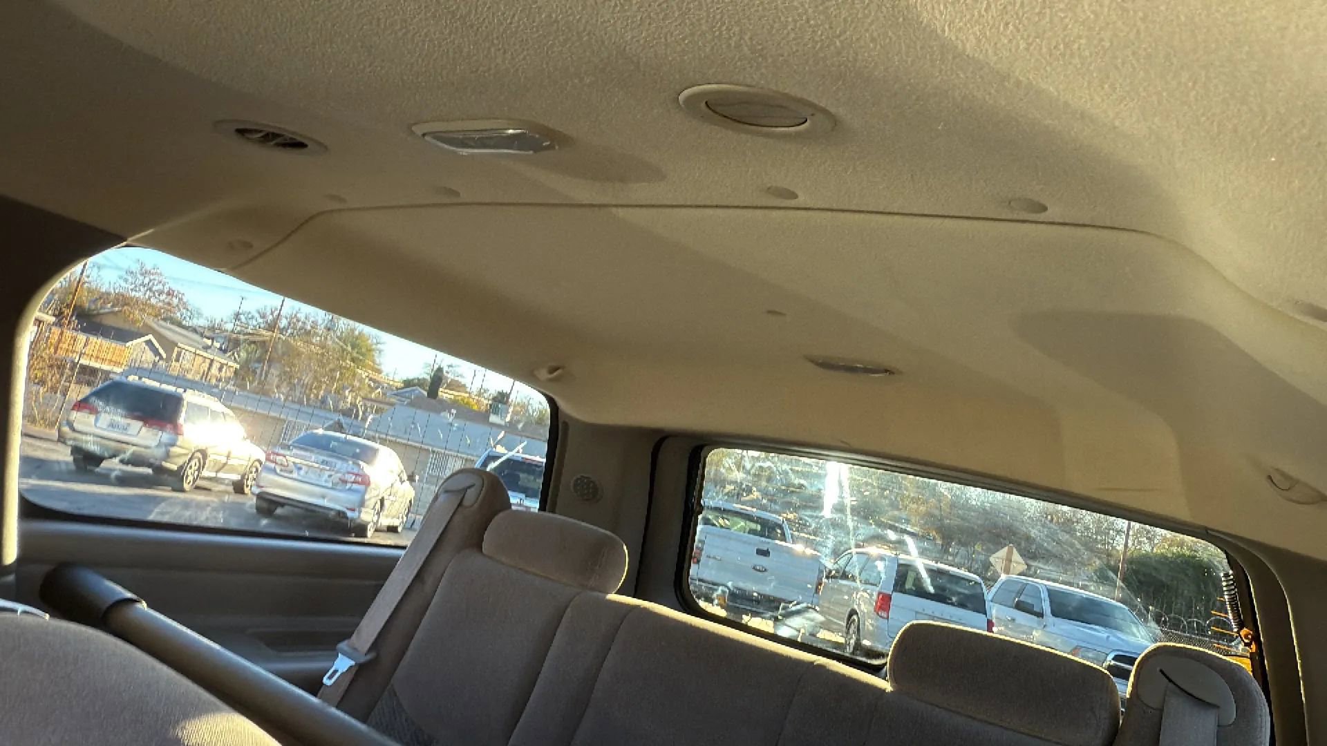 Used 2005 Chevrolet Suburban LS w/ Cargo Package image 14