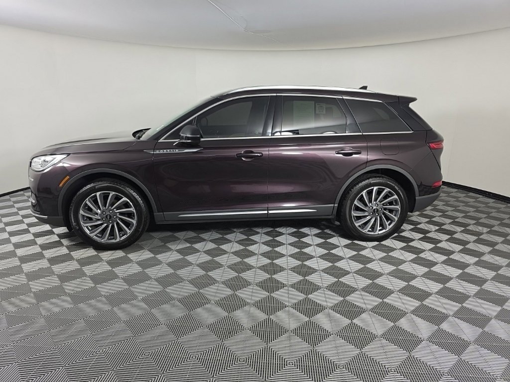 Used 2023 Lincoln Corsair Reserve w/ Equipment Group 201A image 2