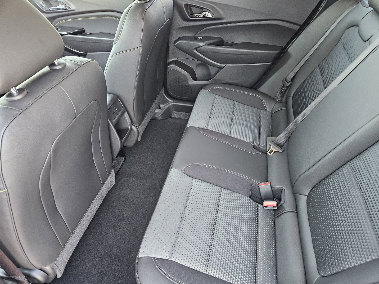 New 2026 Chevrolet Trax LT w/ Driver Confidence Package image 26